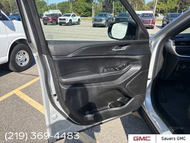 2023 Jeep Grand Cherokee Laredo Altitude photo 6