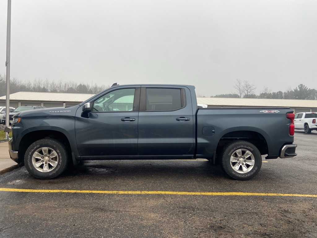 2019 Chevrolet Silverado 1500 LT photo 4