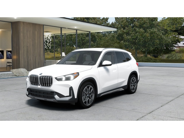 2026 BMW X1 28i's photo