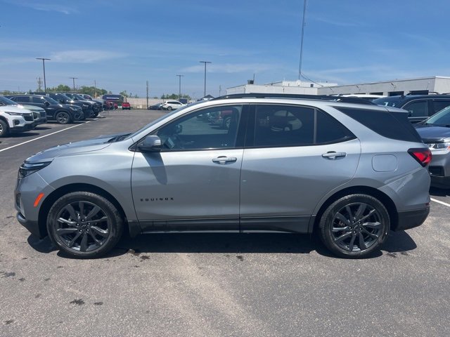 2024 Chevrolet Equinox RS photo 3