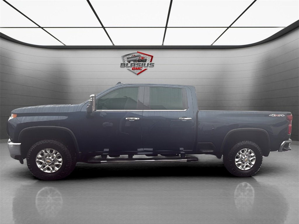 2023 Chevrolet Silverado 2500HD LTZ photo 2