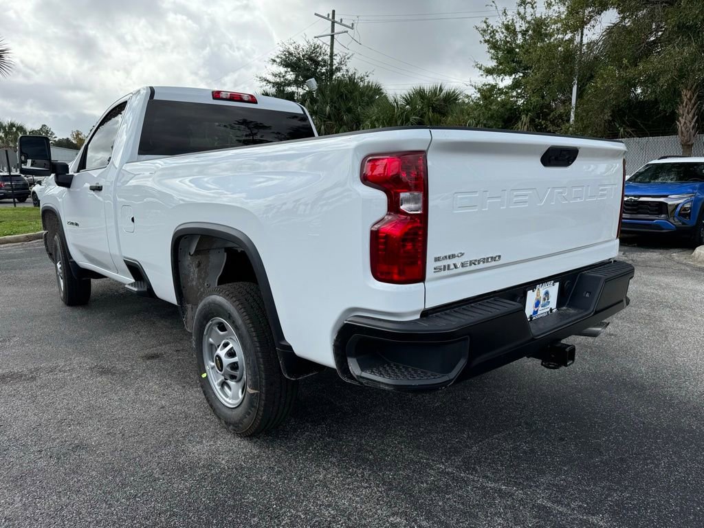 2025 Chevrolet Silverado 2500HD photo 4