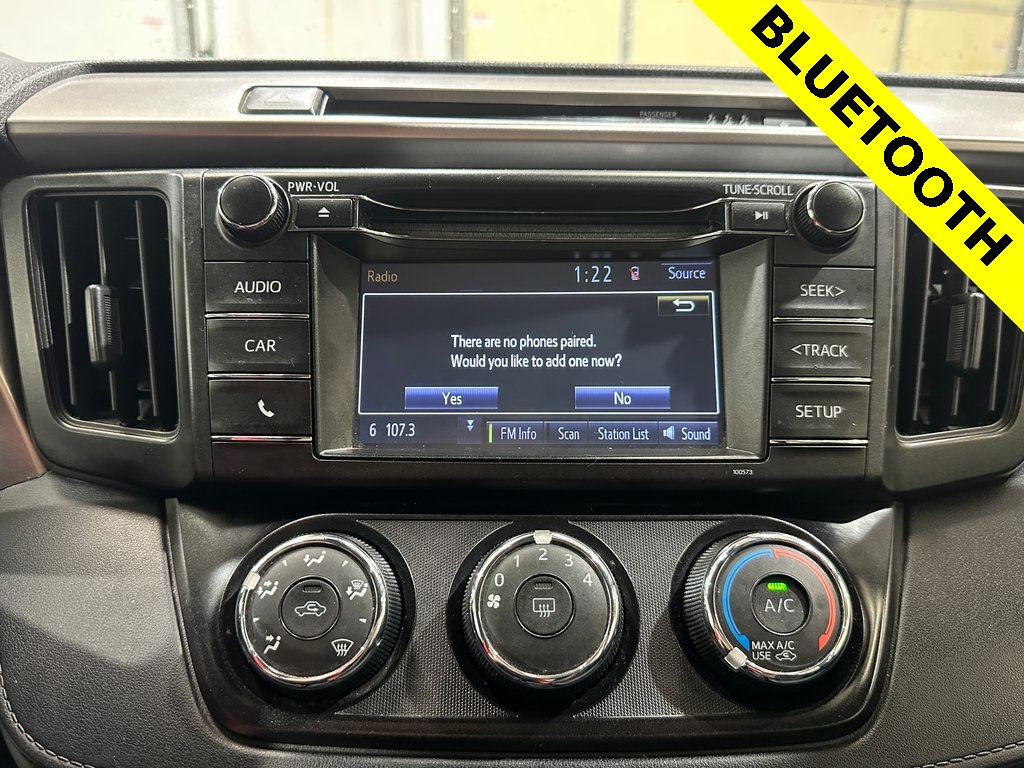 2018 Toyota RAV4 LE photo 15