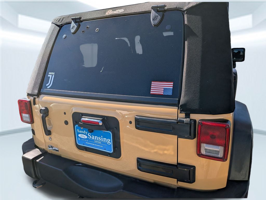 2014 Jeep Wrangler Sport photo 4