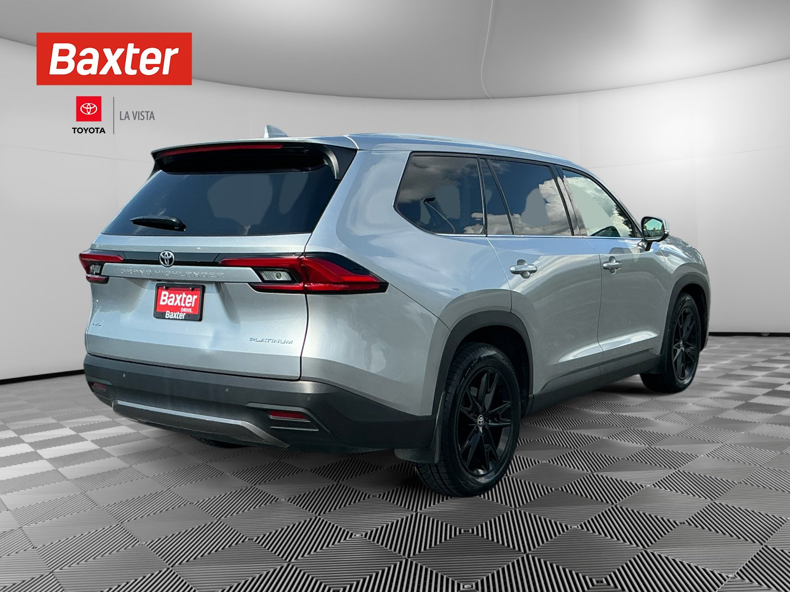 2024 Toyota Grand Highlander Limited photo 5