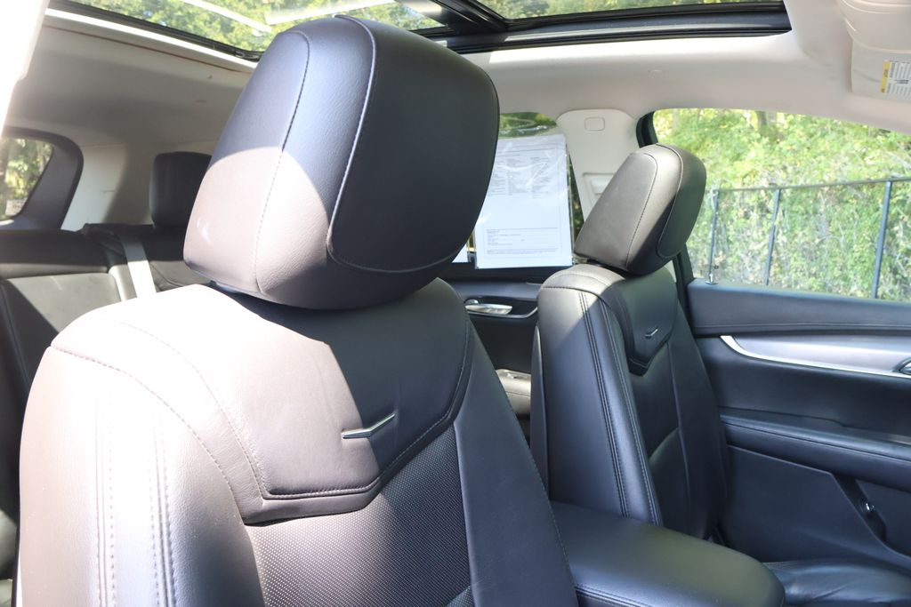 2017 Cadillac XT5 Luxury photo 39