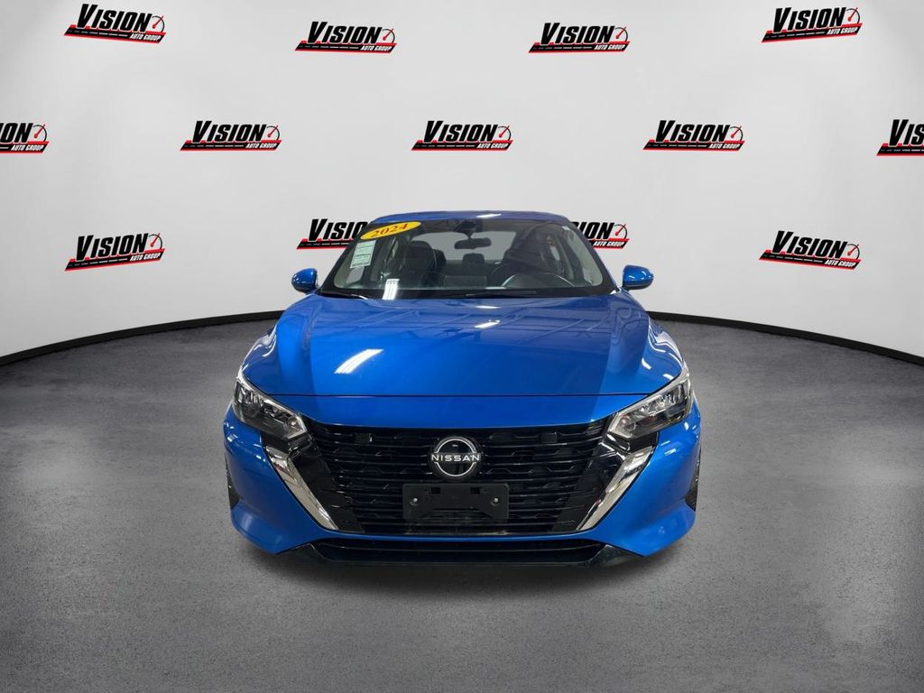2024 Nissan Sentra SV photo 2