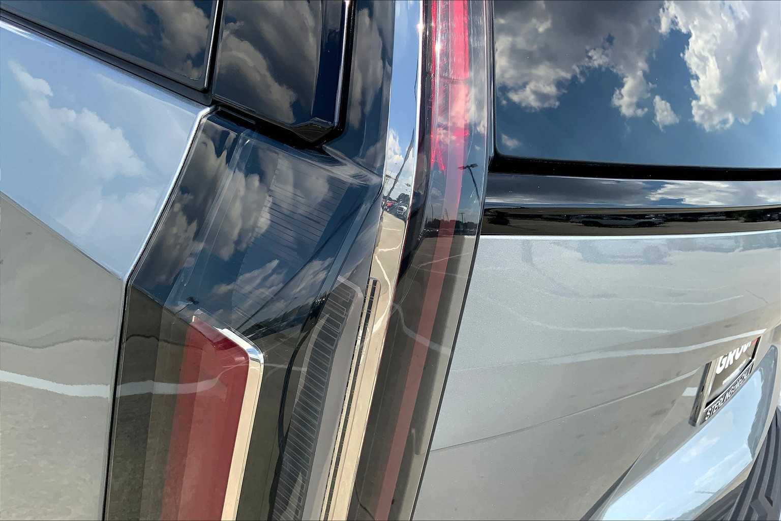 2023 Cadillac Escalade Sport photo 26