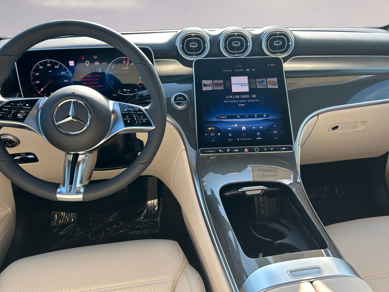 2025 Mercedes Benz GLC 350e 4MATIC photo 9