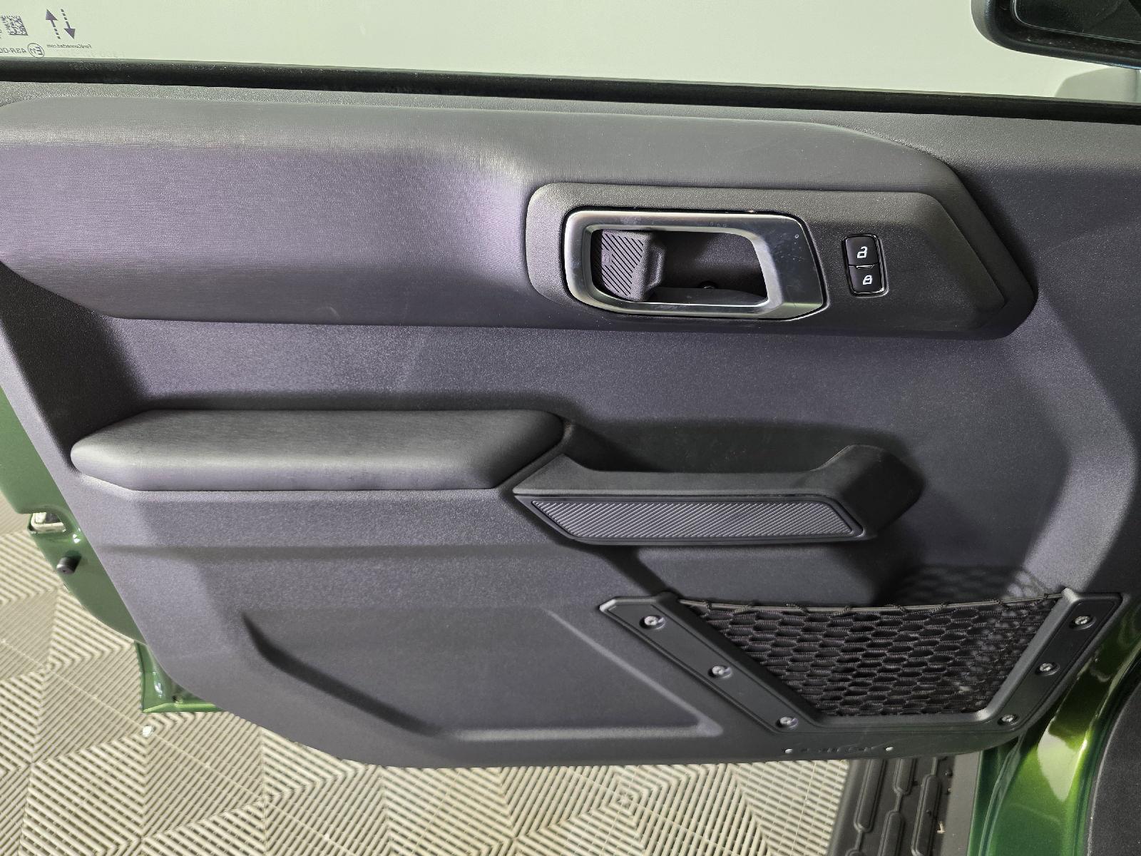 2025 Ford Bronco Outer Banks photo 13