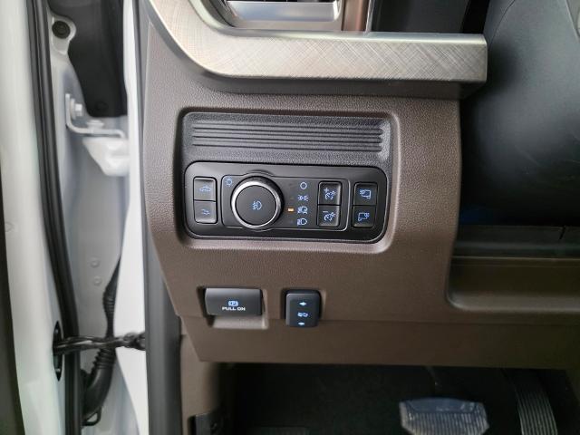 2025 Ford F-350 King Ranch photo 31