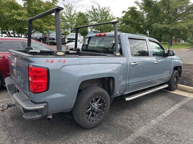 2016 Chevrolet Silverado 1500 LT photo 3