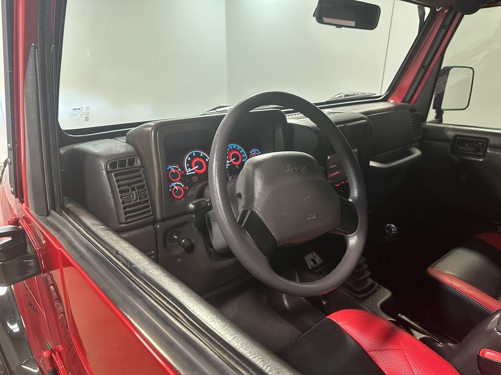 1999 Jeep Wrangler Sport photo 3