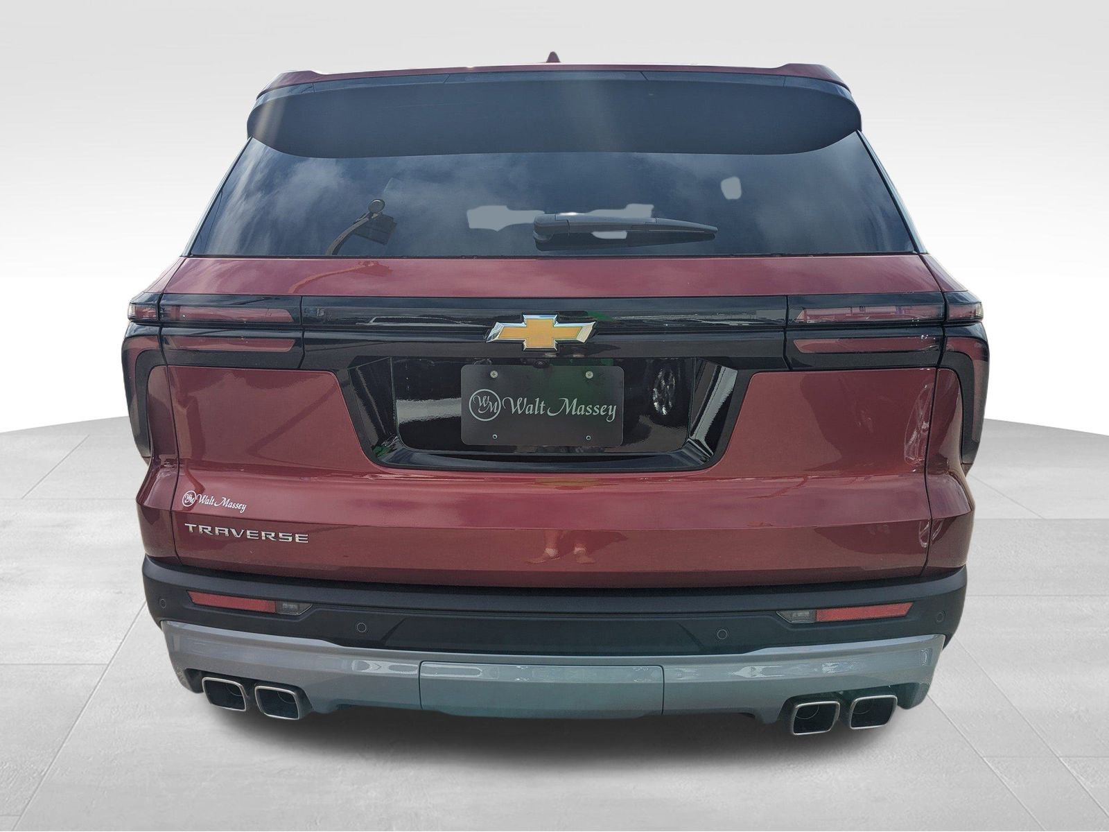 2025 Chevrolet Traverse photo 2