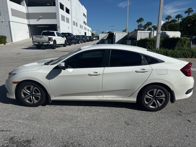 2017 Honda Civic LX photo 4