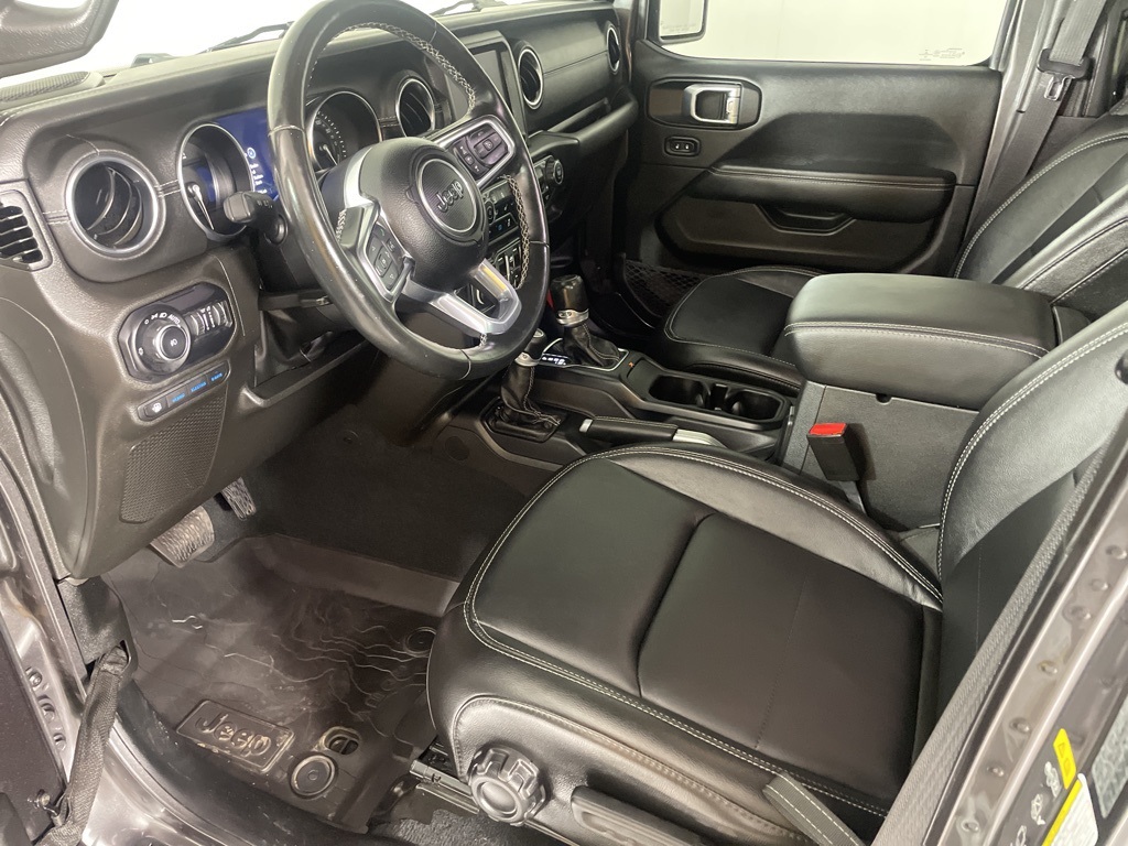 2022 Jeep Wrangler Unlimited Sahara 4xe photo 21