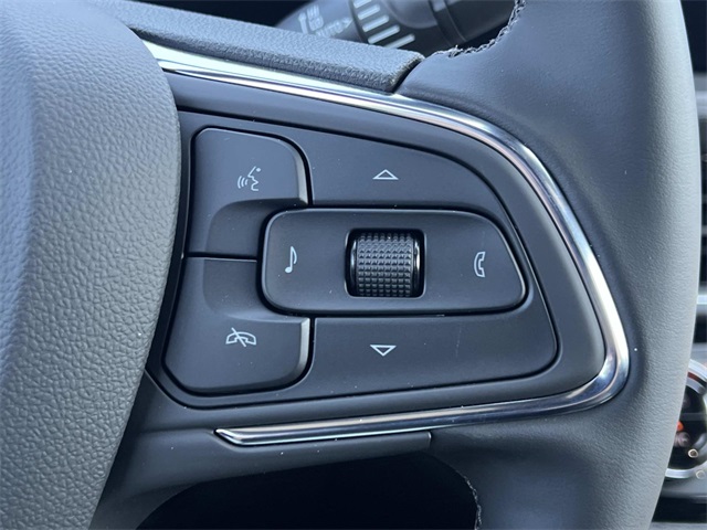 2025 Buick Envista ST photo 24