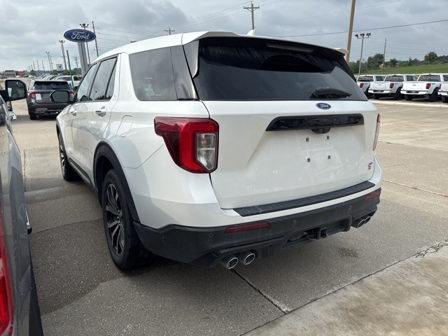 2021 Ford Explorer ST photo 3