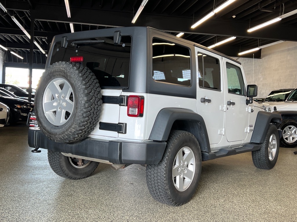 2018 Jeep Wrangler Unlimited Sport S photo 5