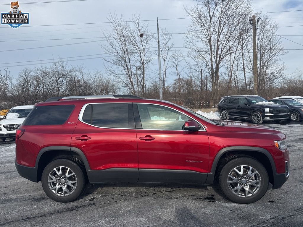 2022 GMC Acadia SLT's photo