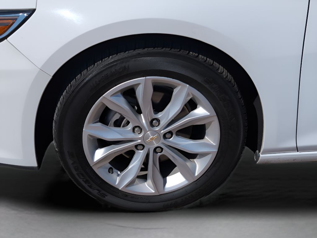 2023 Chevrolet Malibu 1LT photo 32
