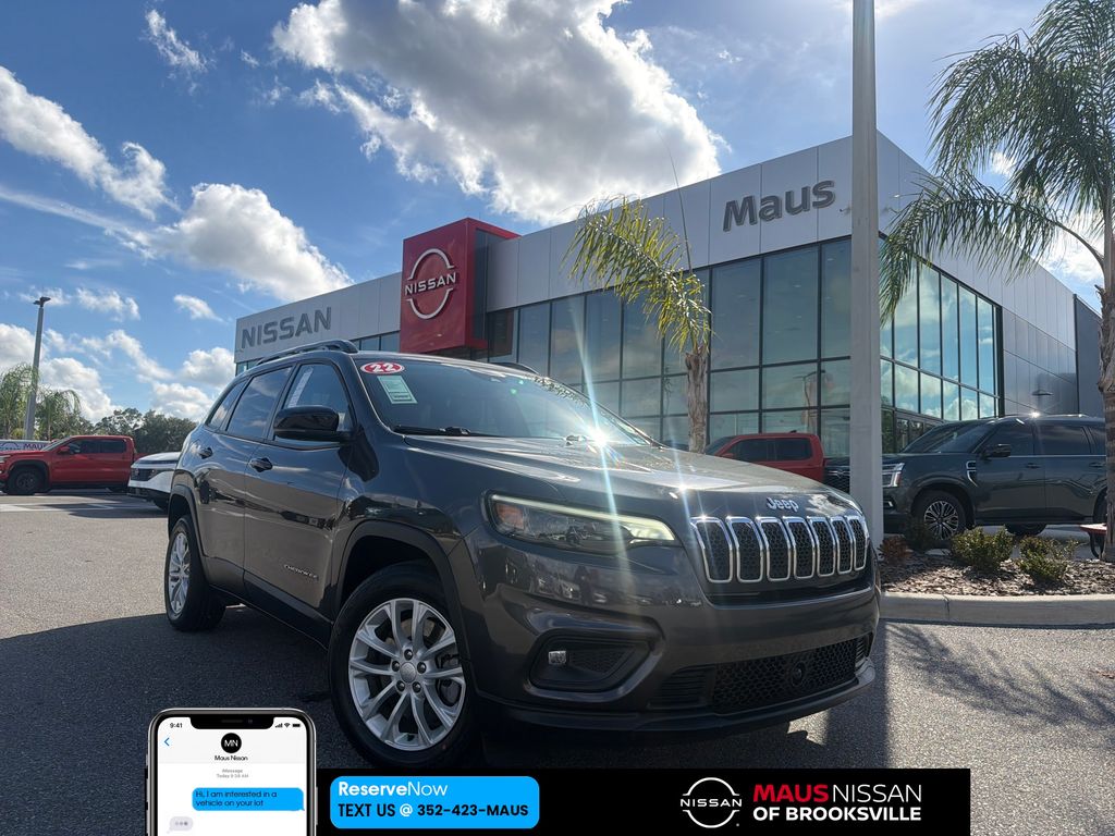 2022 Jeep Cherokee Latitude Lux's photo