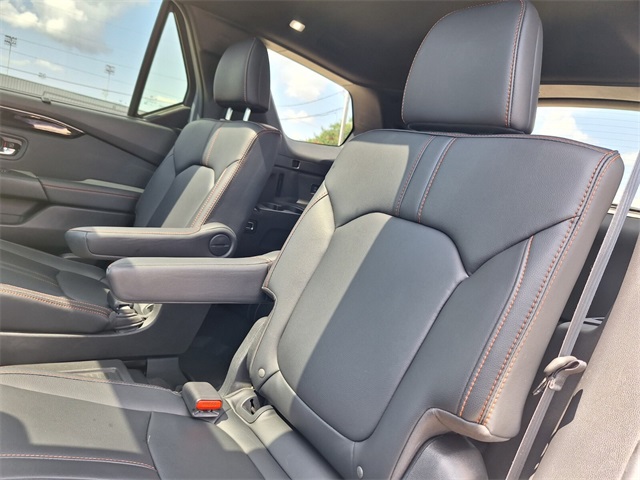 2024 Honda Pilot TrailSport photo 21