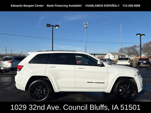 2021 Jeep Grand Cherokee Laredo X's photo