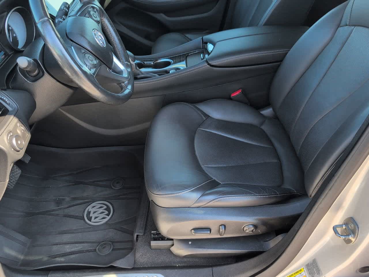2018 Buick Envision Essence photo 20