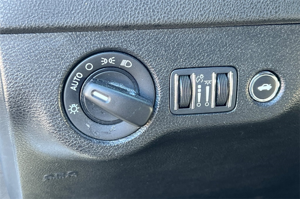 2023 Dodge Charger SXT photo 28