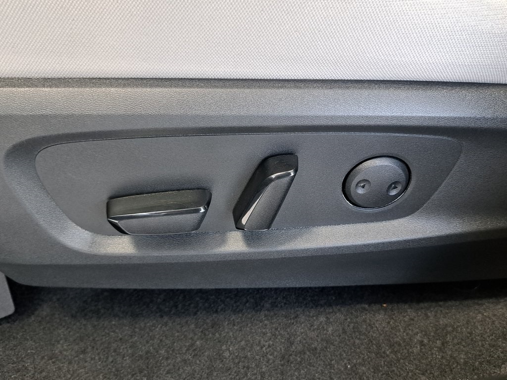 2022 Nissan Pathfinder SV photo 20
