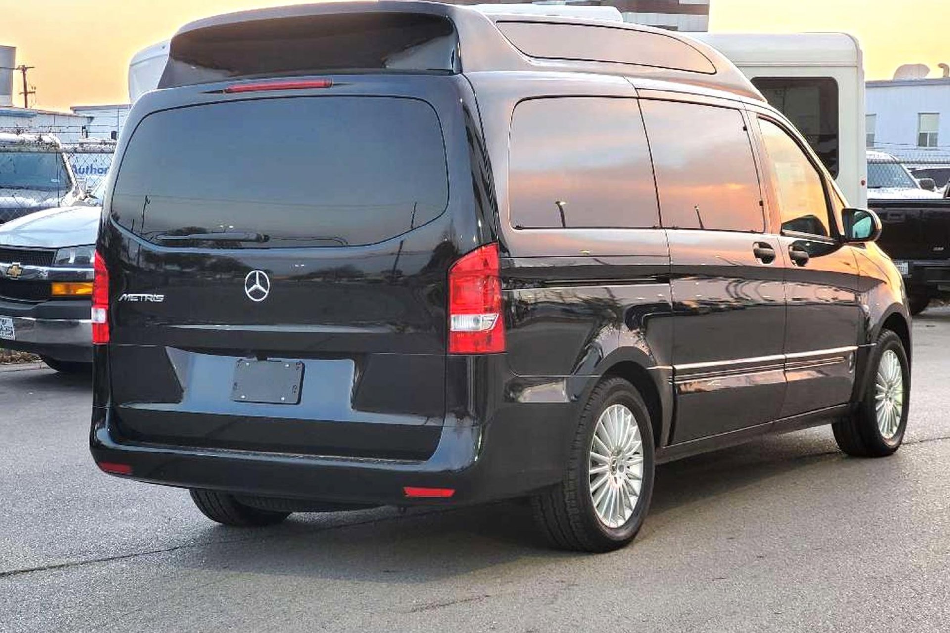 2023 Mercedes Benz Metris Passenger Van photo 40
