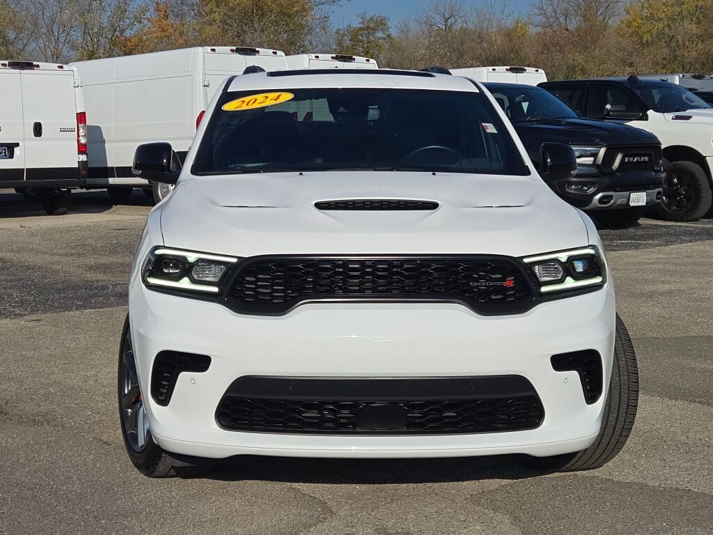 2024 Dodge Durango R/T Premium photo 3