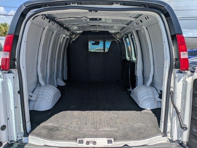 2021 Chevrolet Express 2500 Cargo photo 17
