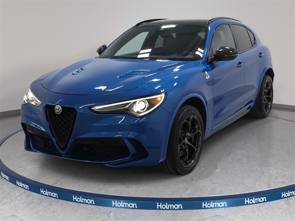 2020 Alfa Romeo Stelvio Quadrifoglio