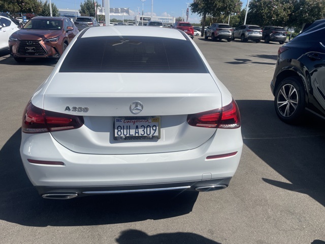 2021 Mercedes Benz A 220 photo 3