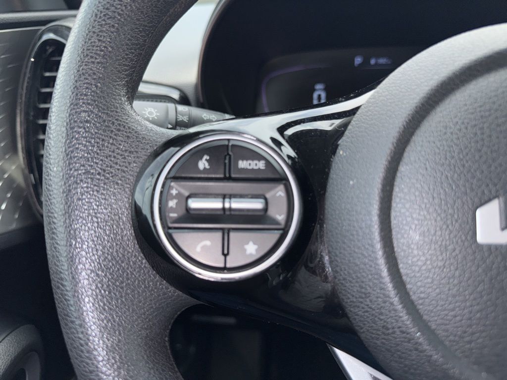 2023 Kia Soul S photo 10