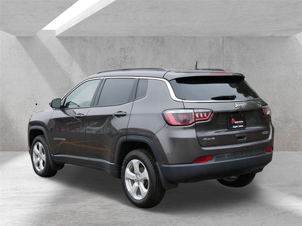 2018 Jeep Compass Latitude photo 3