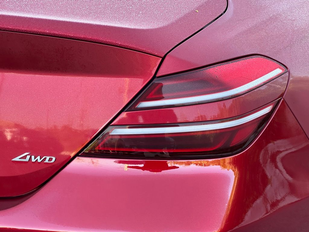 2022 Genesis G70 2.0T photo 14