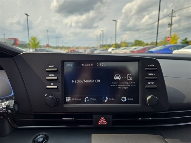2025 Hyundai Elantra SEL Sport photo 15
