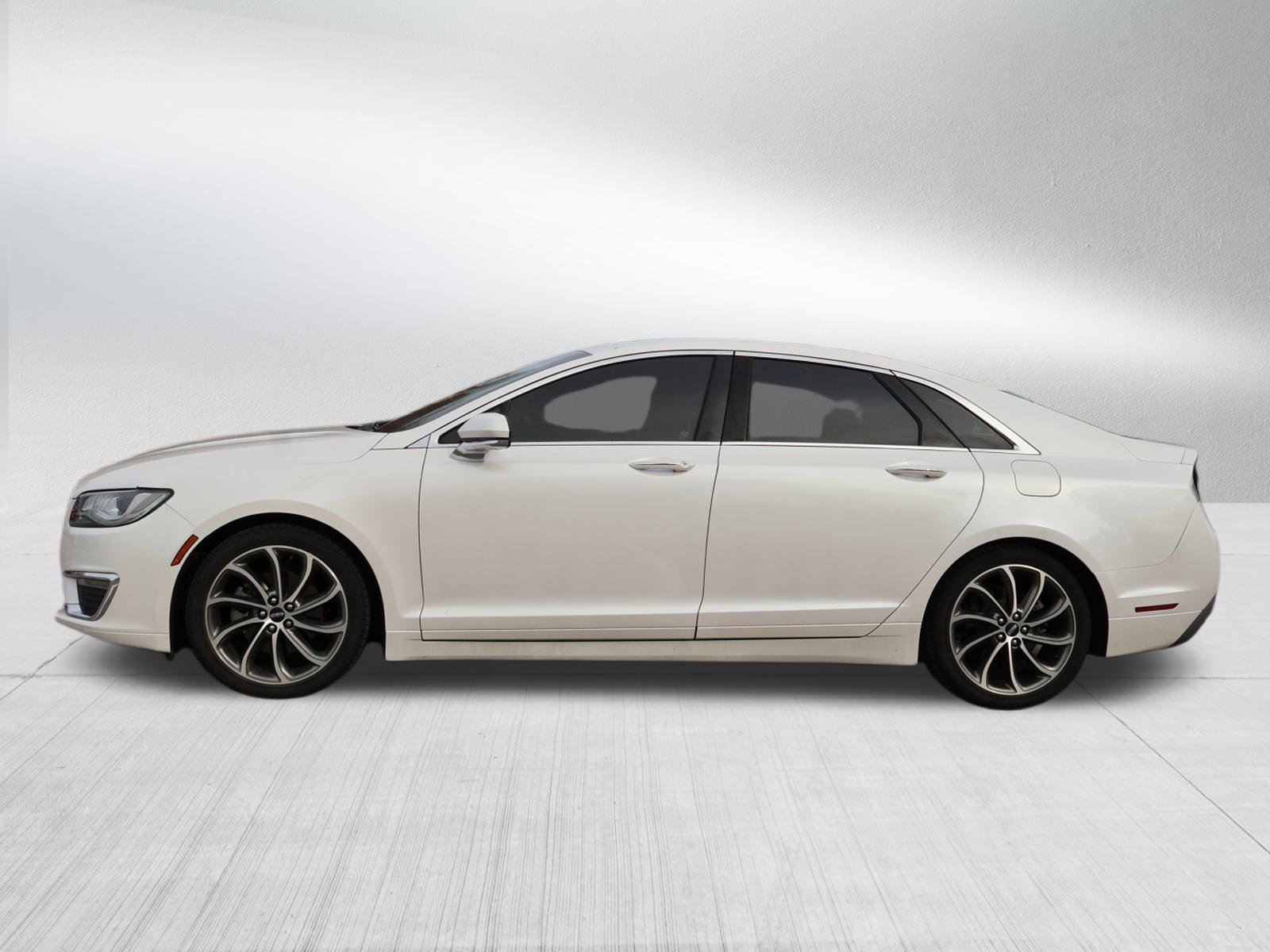 2018 Lincoln MKZ Premiere photo 4