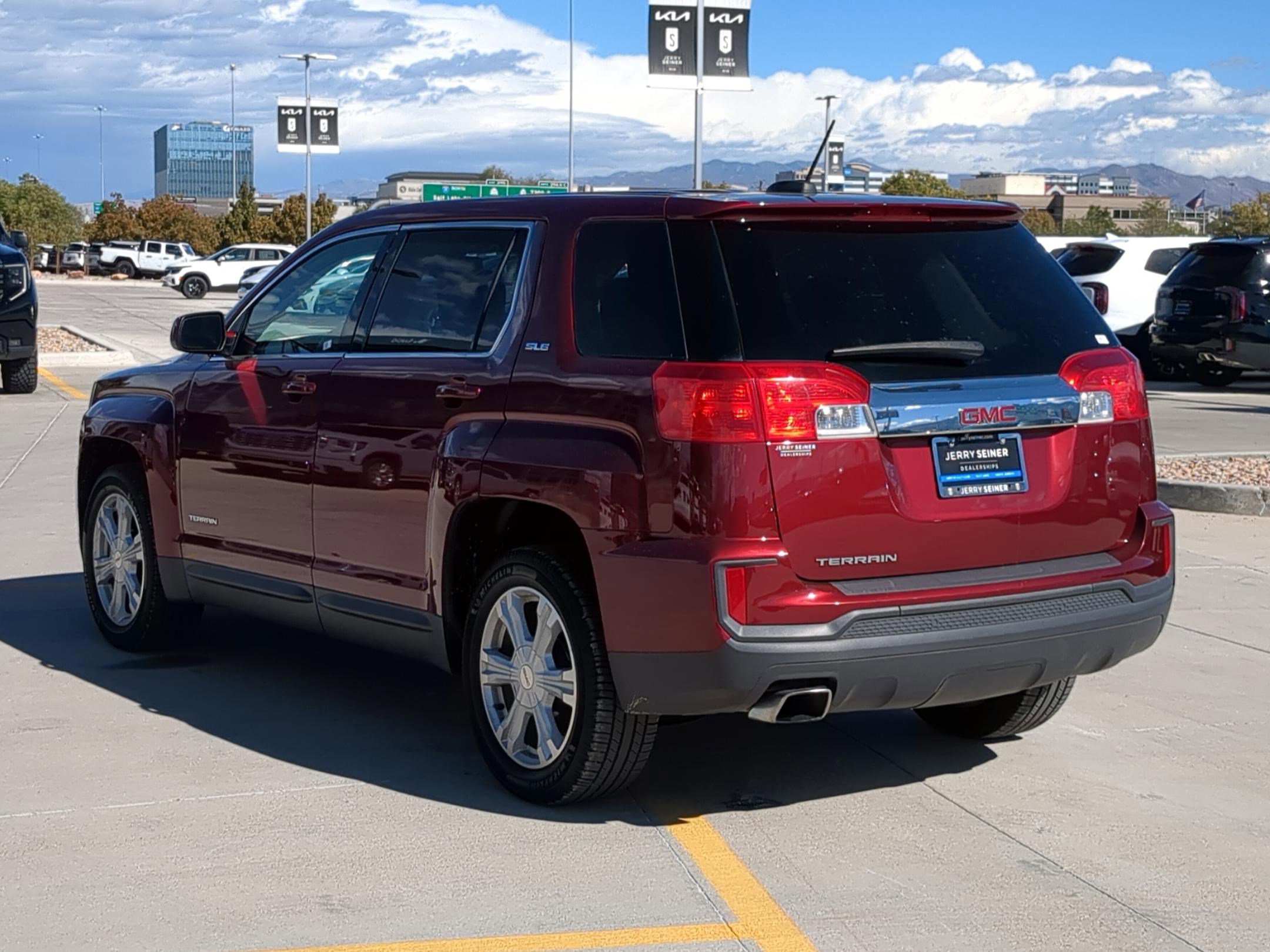 2017 Gmc Terrain SLE photo 2