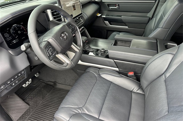 2025 Toyota Sequoia Platinum photo 10