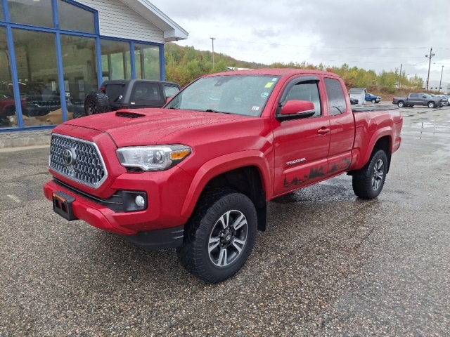 2019 Toyota Tacoma TRD Sport photo 7