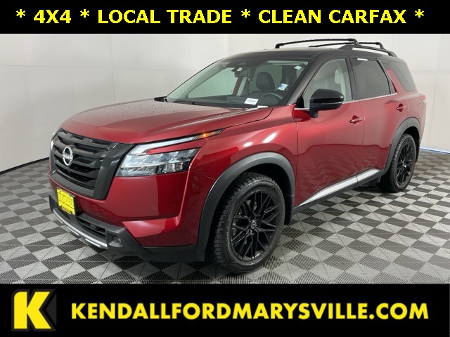 2023 Nissan Pathfinder Platinum's photo