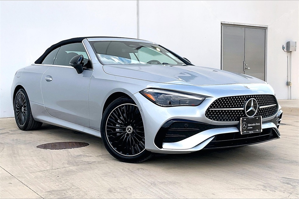 2026 Mercedes-Benz CLE CLE 300's photo