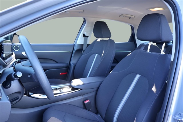 2023 Hyundai Sonata SEL photo 3