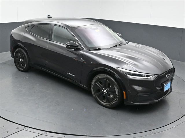 2022 FORD MUSTANG MACH-E - Image 41