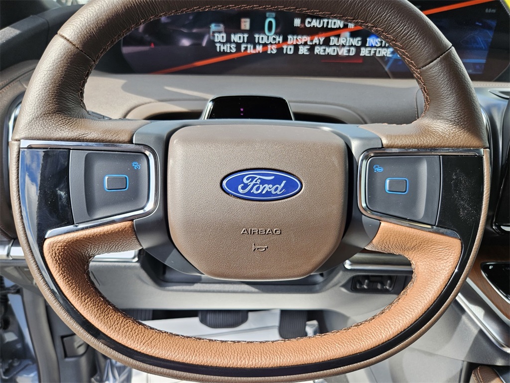 2025 Ford Expedition King Ranch photo 14