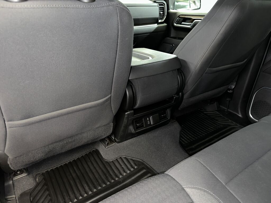 2022 Gmc Sierra 1500 Elevation photo 17